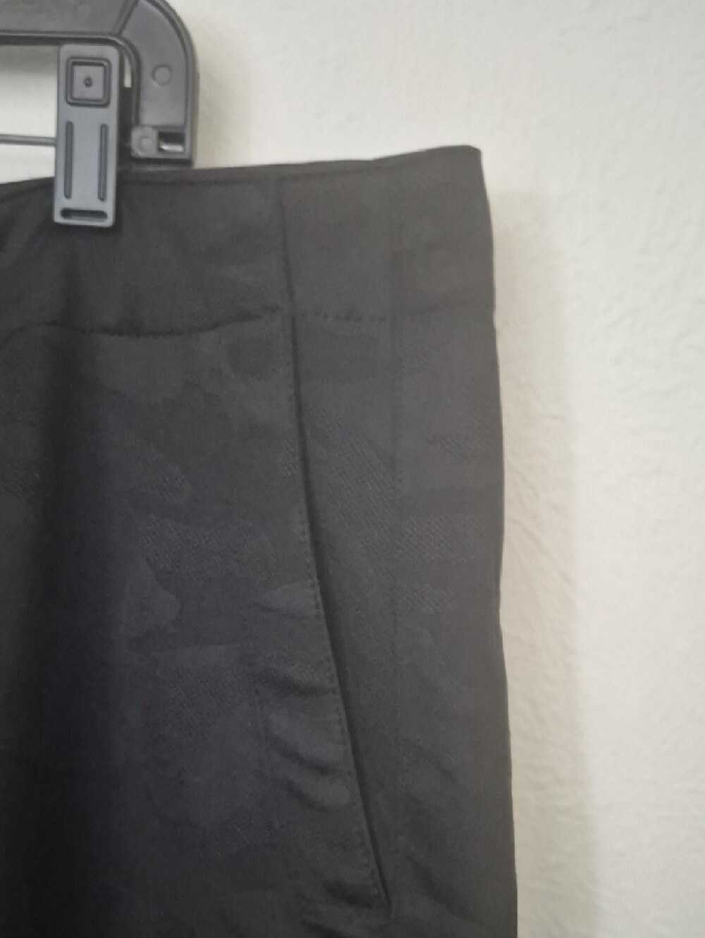 Liverpool Black Camo Dressy Jogger Pants - Picture 6 of 10